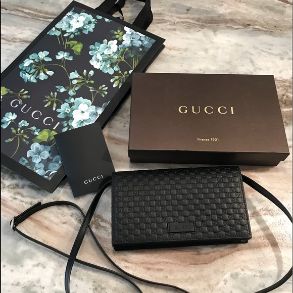 gucci embossed crossbody